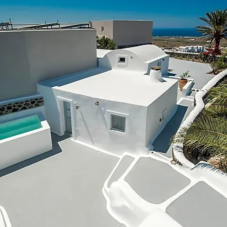 Aqua Serenity Luxury Santorini Hotel 3*