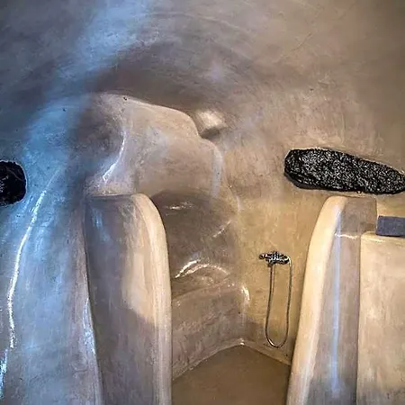Aqua Serenity Luxury Santorini 3* Ia